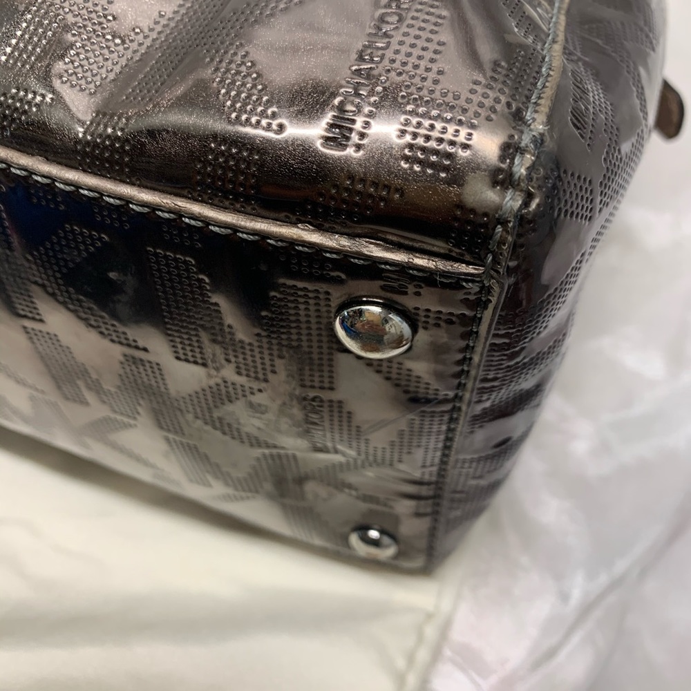 Michael Kors Handbag - Picture 9 of 10